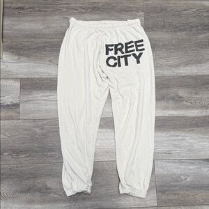 Freecity SuperFluff Lux OG Sweats Size Medium